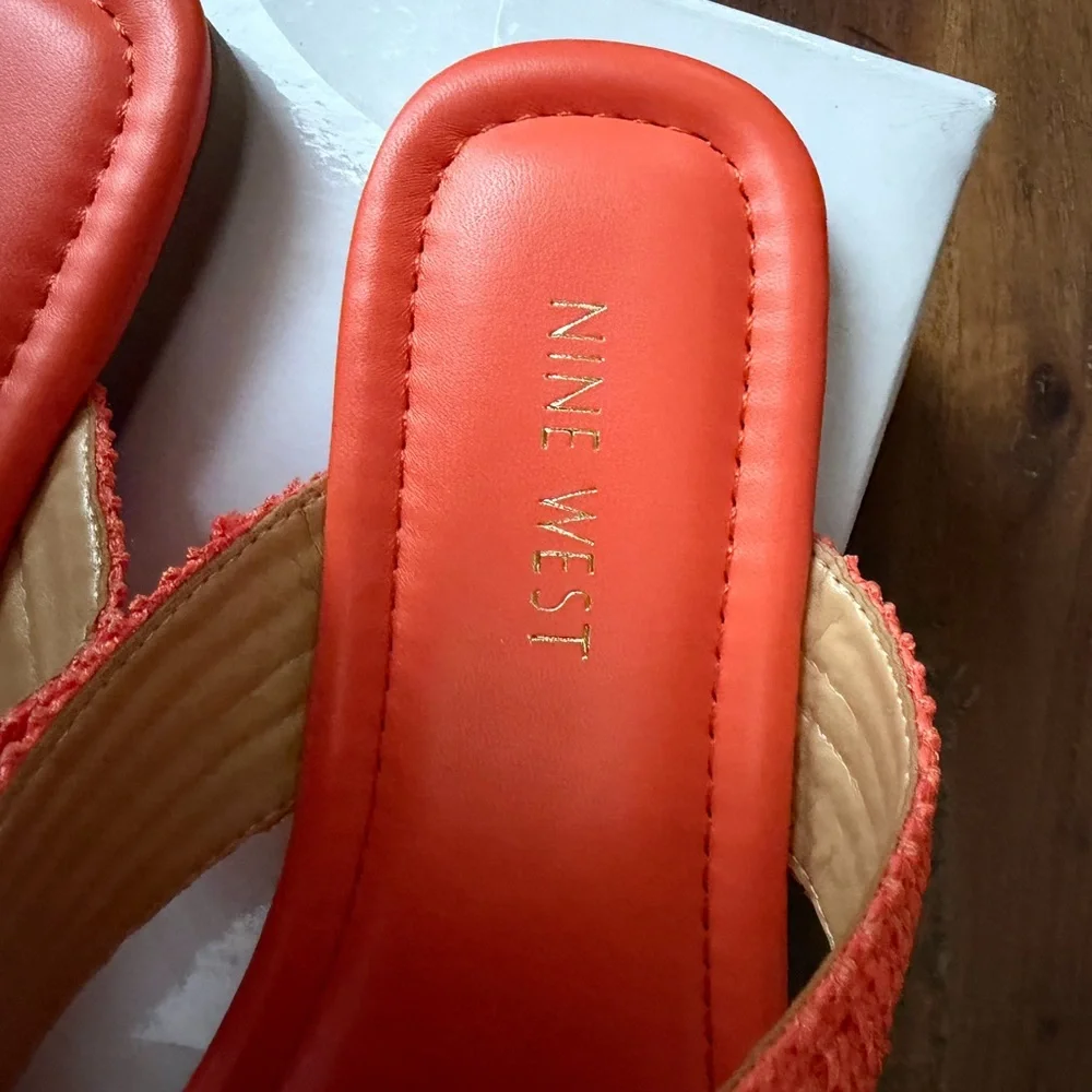 Nine West Quara Flat Sandals - Picture 3 of 4